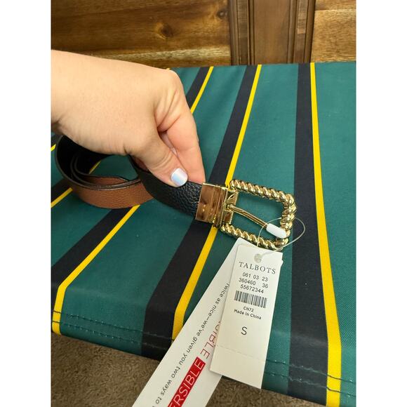 Talbots Women's Brown Black Leather Reversible Belt Size Small NEW NWT - Picture 2 of 8